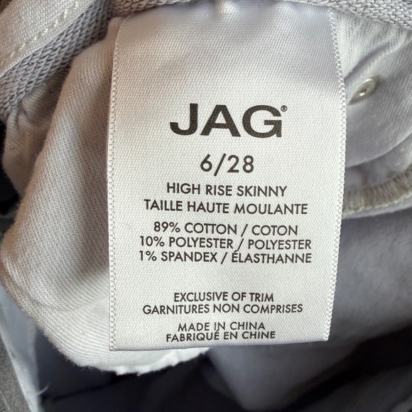 JAG High Rise Skinny Jeans – Size 6/28 (Like New) - Picture 3 of 3